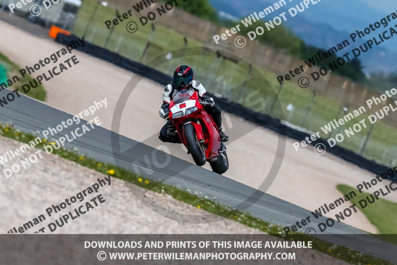 PJ Motorsport Photography;donington no limits trackday;donington park photographs;donington trackday photographs;no limits trackdays;peter wileman photography;trackday digital images;trackday photos